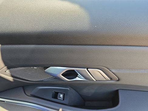 Used 2021 BMW 330e w/ Executive Package image 13