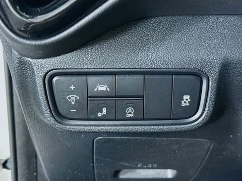 Used 2020 Kia Soul EX FWD image 19