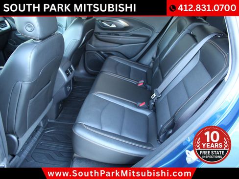 Used 2021 GMC Terrain SLT w/ Infotainment Package II AWD/4WD image 15