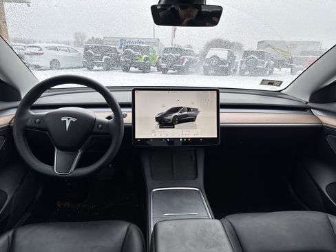 Used 2022 Tesla Model 3 Long Range image 6