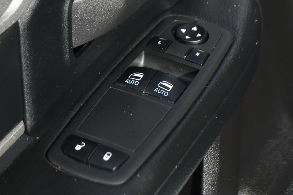 Used 2021 RAM 2500 Tradesman RWD image 18