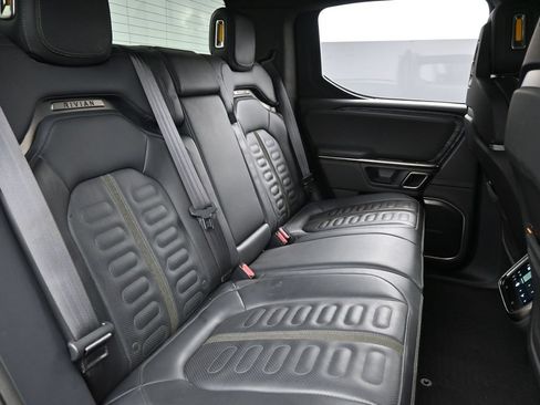 Used 2022 Rivian R1T Adventure AWD/4WD image 10