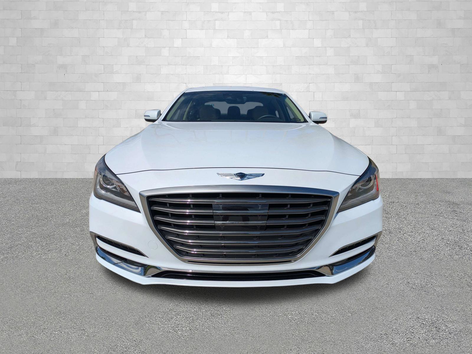 Used 2018 Genesis G80 3.8 RWD image 6
