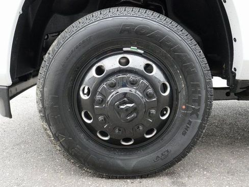 New 2026 RAM 3500 Limited image 15