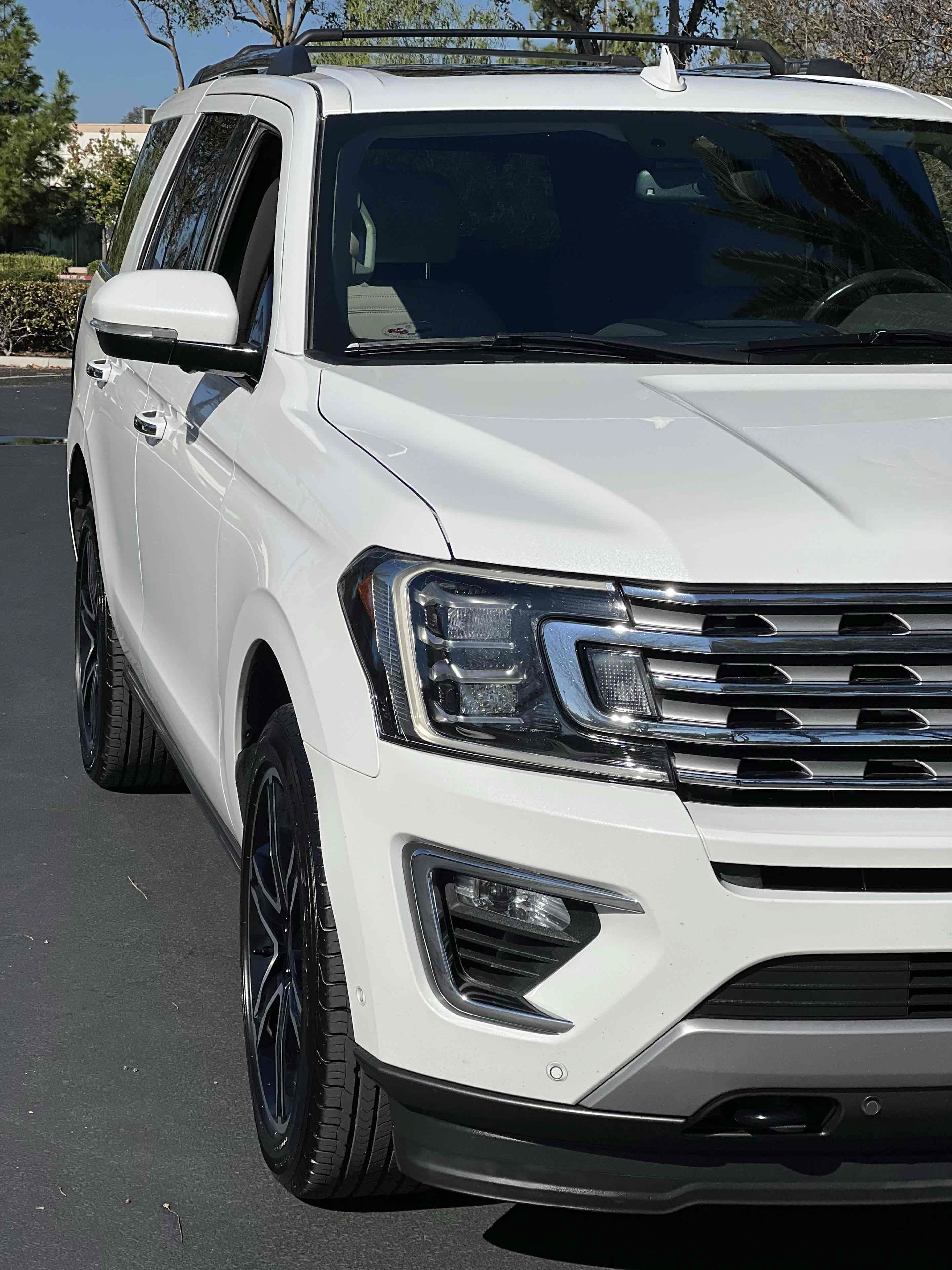 Used 2021 Ford Expedition Limited AWD/4WD image 94