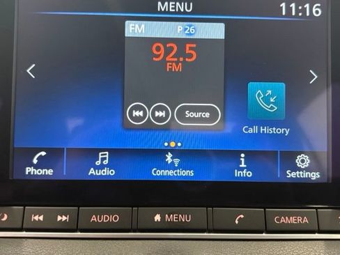 Used 2024 Nissan Sentra SV FWD image 21