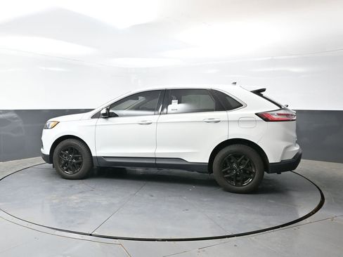 Used 2023 Ford Edge SEL AWD/4WD image 10