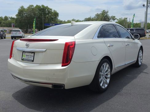 Used 2015 Cadillac XTS Luxury w/ Driver Awareness Package FWD image 5