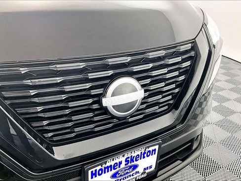 Used 2023 Nissan Rogue SV w/ SV Premium B Package AWD/4WD image 30