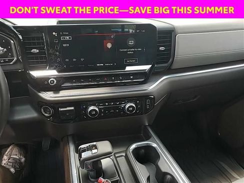 Used 2024 GMC Sierra 1500 SLT w/ SLT Premium Plus Package AWD/4WD image 10