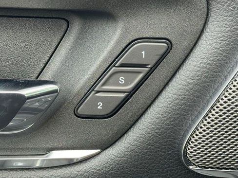 New 2026 RAM 1500 Laramie AWD/4WD image 10