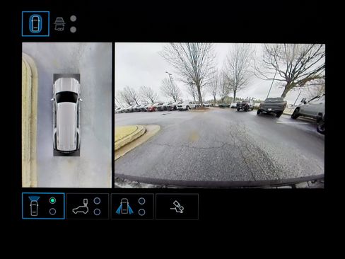 Used 2025 GMC Yukon XL Denali Ultimate image 16