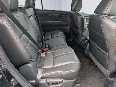 Certified 2023 Honda Passport TrailSport image 11
