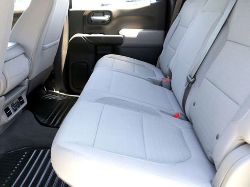 Used 2019 Chevrolet Silverado 1500 LT w/ Convenience Package AWD/4WD image 20
