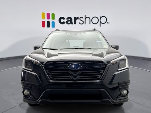 Used 2023 Subaru Forester Premium AWD/4WD image 8