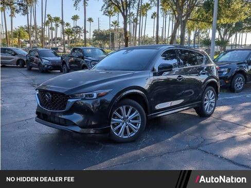 Used 2022 MAZDA CX-5 Signature AWD/4WD image 1