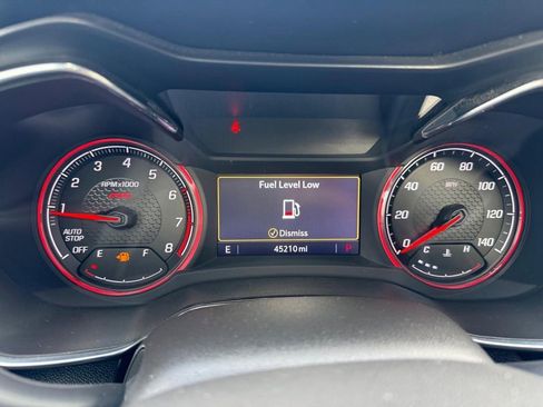 Used 2023 Chevrolet TrailBlazer RS w/ Sun and Liftgate Package FWD image 26