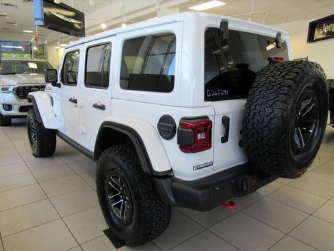 New 2026 Jeep Wrangler Unlimited Rubicon AWD/4WD image 5
