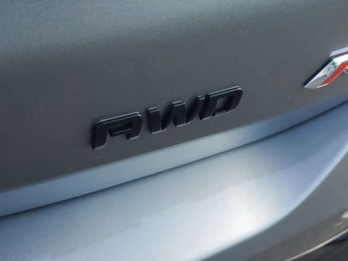 Certified 2023 Chevrolet Equinox RS w/ LPO, Floor Liner Package image 6