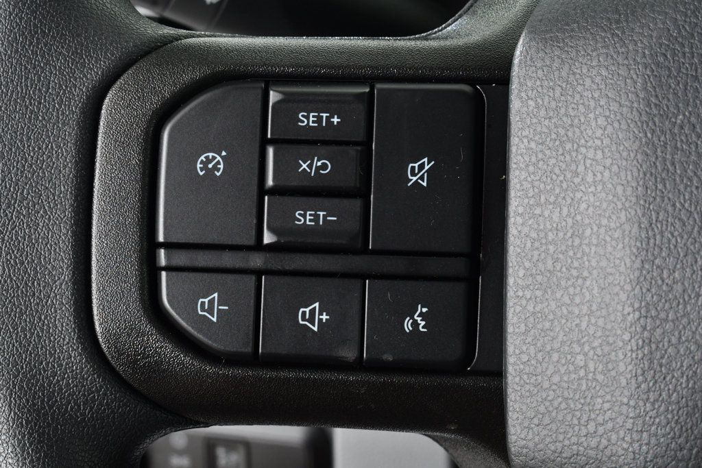 New 2027 Ford F350 XL w/ XL Driver Assist Package AWD/4WD image 37