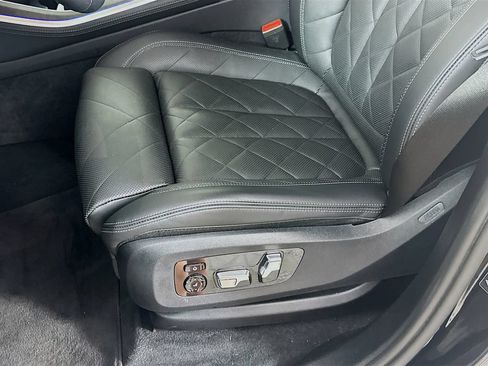 Used 2025 BMW X5 xDrive40i w/ Climate Comfort Package AWD/4WD image 27
