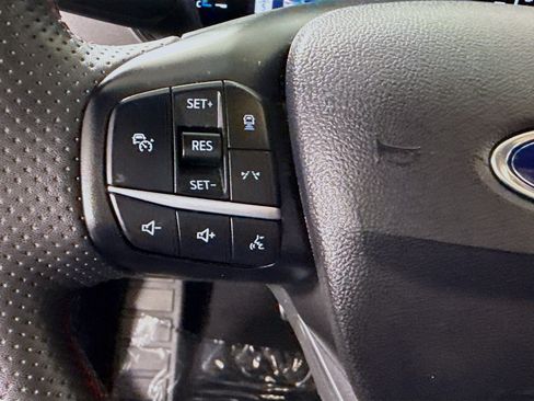 Used 2023 Ford Escape ST-Line w/ Tech Pack #1 FWD image 14