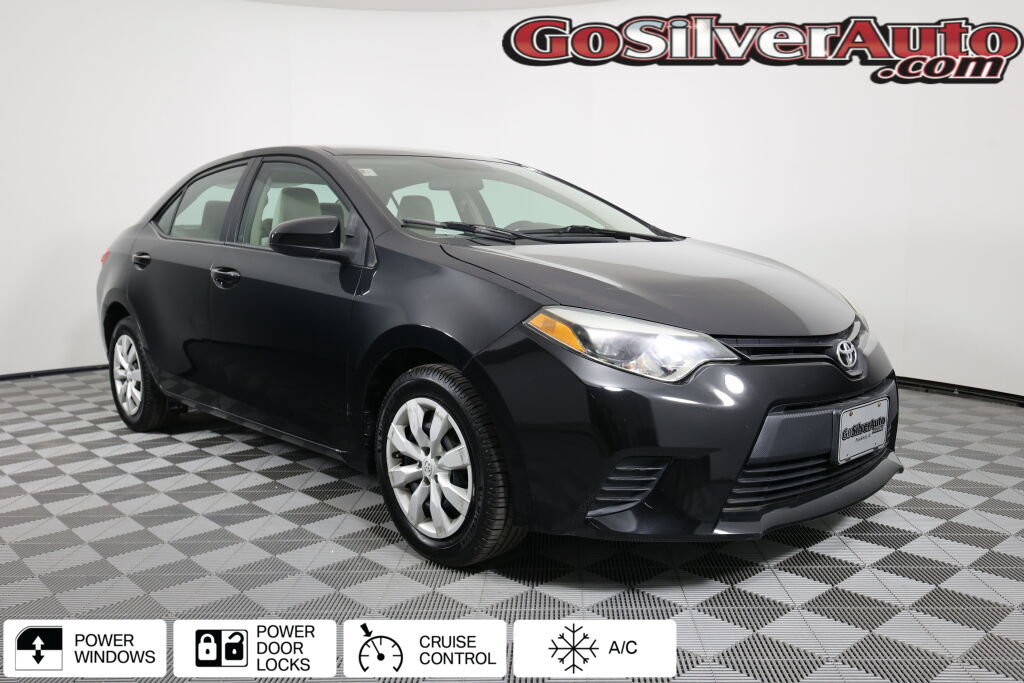 Used 2014 Toyota Corolla LE FWD image 1