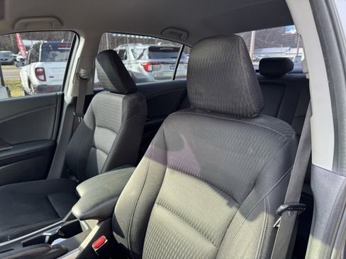 Used 2014 Honda Accord Sport image 18