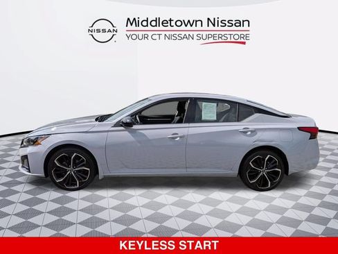 Certified 2023 Nissan Altima 2.5 SR AWD/4WD image 7