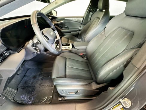 Used 2025 Audi A6 e-tron Premium Plus w/ Premium Plus image 19