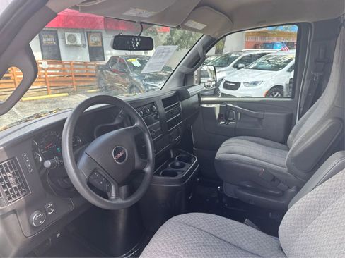 Used 2023 GMC Savana 2500 w/ Driver Convenience Package RWD image 9