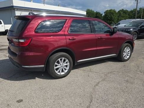 Used 2024 Dodge Durango SXT AWD/4WD image 3