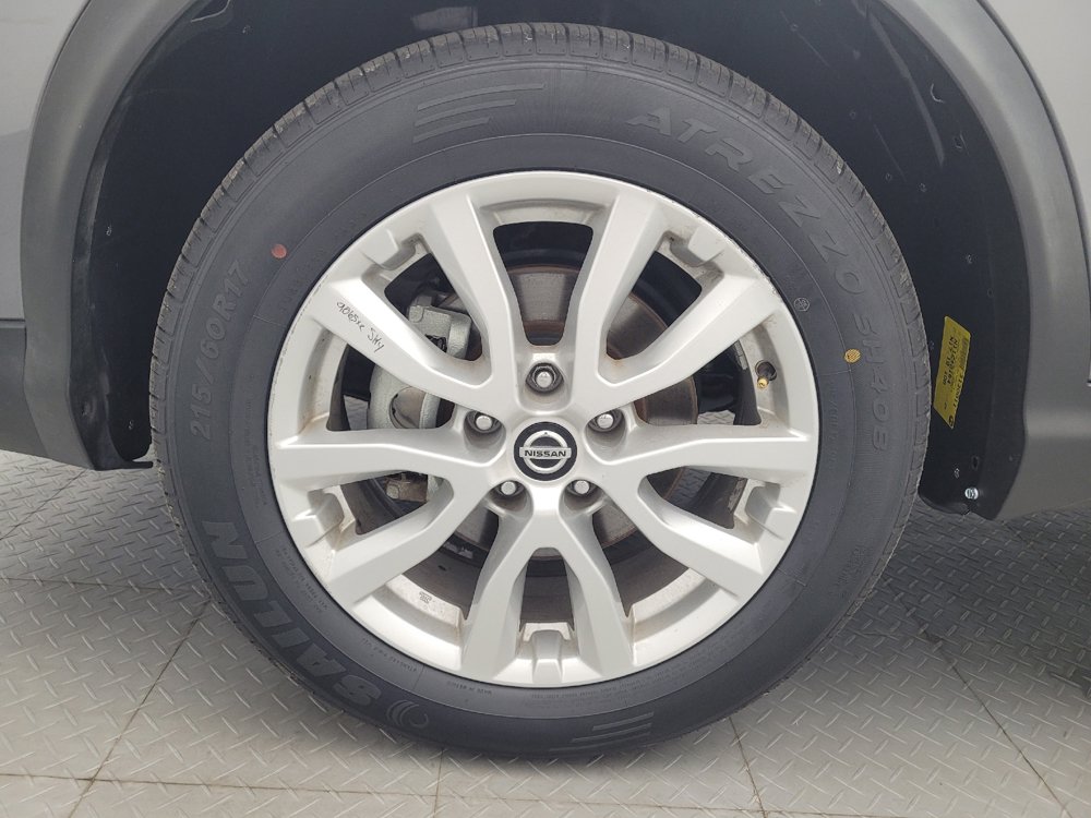 Used 2022 Nissan Rogue Sport S FWD image 31