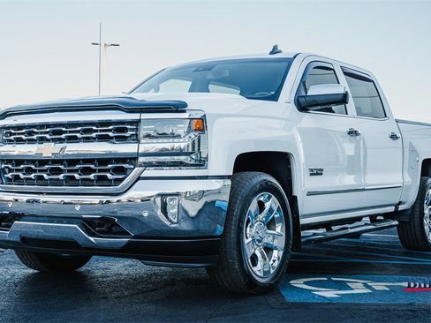 Used 2018 Chevrolet Silverado 1500 LTZ w/ Texas Edition image 3