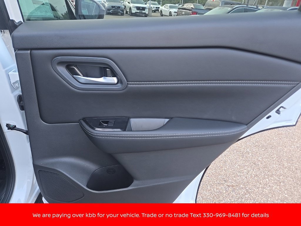 New 2026 Nissan Rogue Dark Armor AWD/4WD image 27
