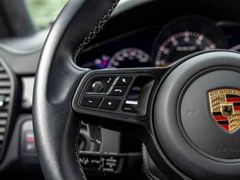 Certified 2023 Porsche Cayenne Turbo GT AWD/4WD image 33