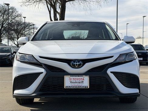 Certified 2023 Toyota Camry SE image 8