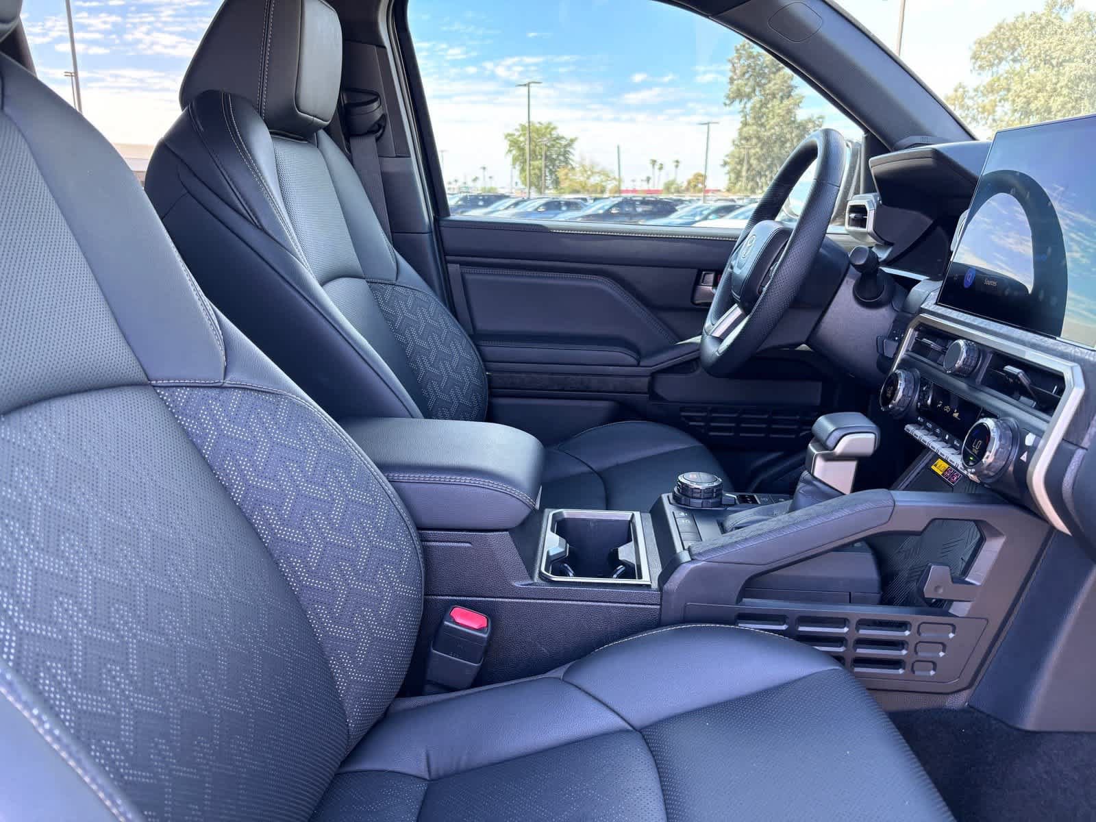 Used 2026 Toyota Tacoma Limited AWD/4WD image 9