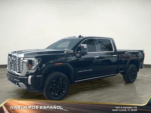 New 2026 GMC Sierra 2500 Denali w/ Denali Reserve Package image 2