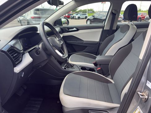 Used 2025 Volkswagen Taos S FWD image 9