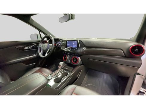 Used 2021 Chevrolet Blazer RS w/ Enhanced Convenience Package image 17