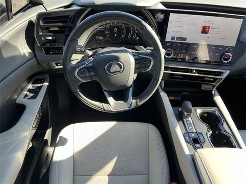 Used 2023 Lexus RX 350 Premium Plus image 14