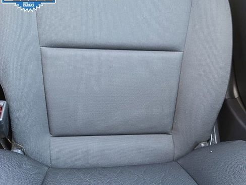 Used 2025 Toyota Corolla LE image 32