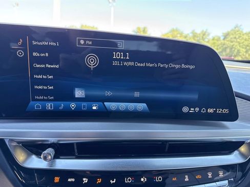 New 2026 Cadillac Lyriq Premium Luxury image 23