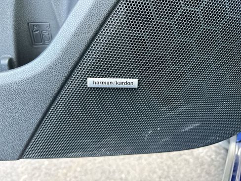 Used 2024 Subaru Crosstrek 2.5i Limited image 34