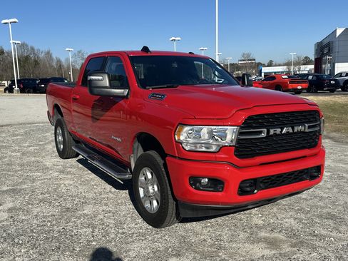 Used 2024 RAM 2500 Big Horn w/ Sport Appearance Package image 3