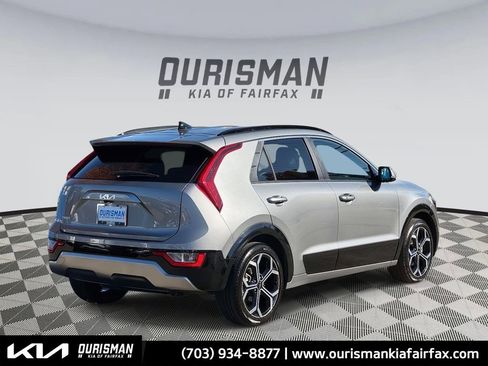 Used 2023 Kia Niro EX Touring image 28