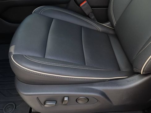 Certified 2026 GMC Yukon XL Elevation w/ LPO, Floor Liner Package RWD image 22