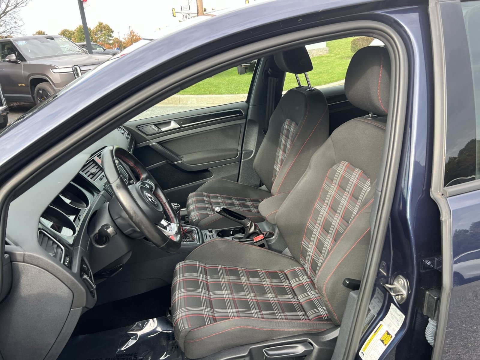 Used 2016 Volkswagen GTI S FWD image 13