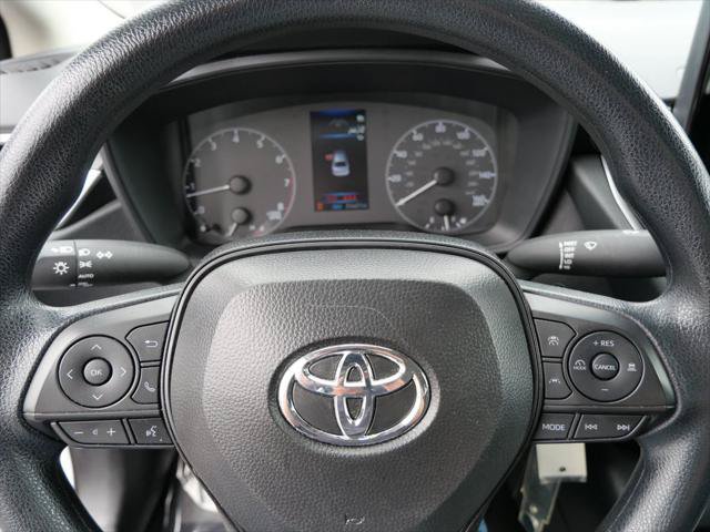 Certified 2025 Toyota Corolla LE FWD image 24